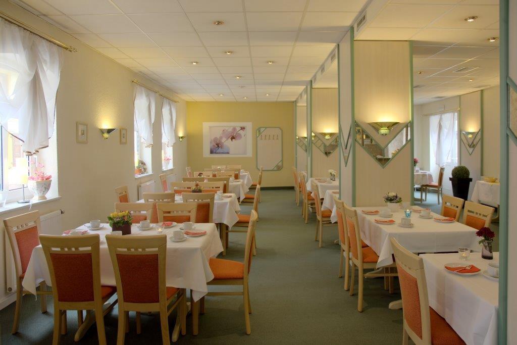 Adler-Hotel Delitzsch Kültér fotó