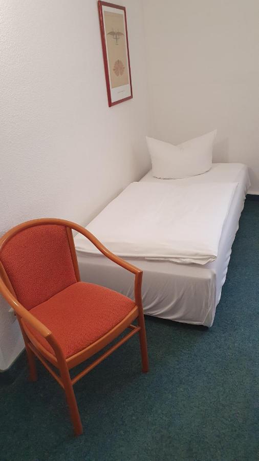 Adler-Hotel Delitzsch Kültér fotó